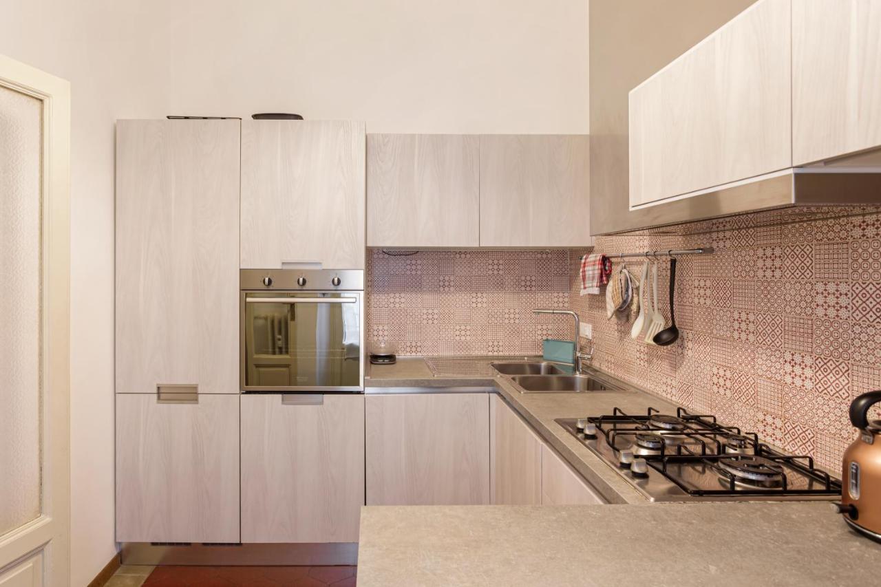 Restayled Chic Apartement- Via Ozieri มิลาน ภายนอก รูปภาพ